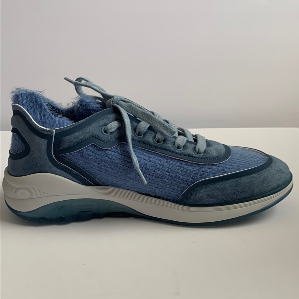 CHANEL Light Blue Sneakers - Picture 5 of 13